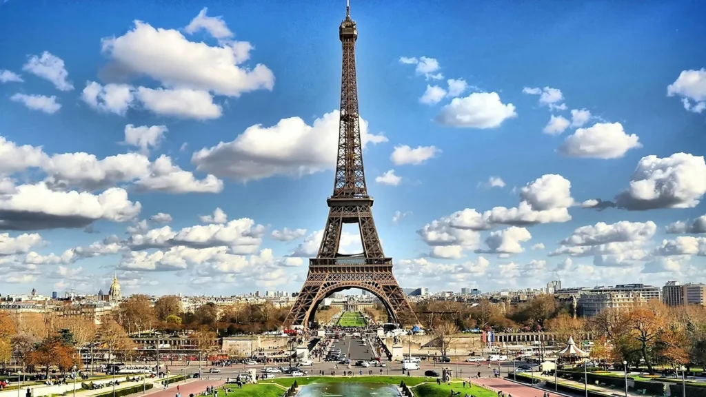 Amazing facts about the Eiffel Tower that you might not know